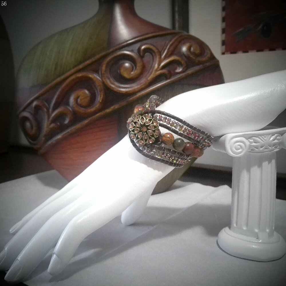 BLING-UP TRIPLE Brown Leather Bracelet (1 ) Lg. Row with (2) Sm. Doubles 6"